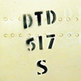 Imagen en la que puede leerse: “DTD 517 S”.