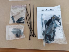 Accesorios incluidos con la carcasa