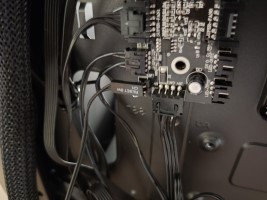 Conexión del reset a la controladora de ventiladores