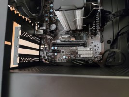 Todos los cables del frontal conectados