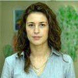 Técnica Superior en Administración de Sistemas Informáticos, tiene conocimientos de redes, de sistemas y trabaja instalando servidores y manteniendo páginas web.